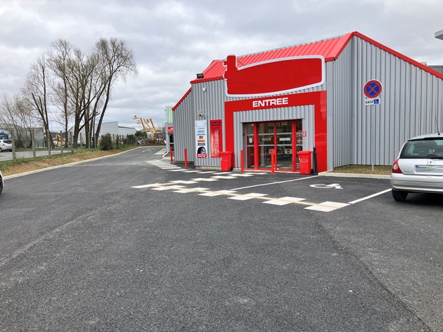 Aménagement extérieur pour un nouveau magasin à Lagny Sur Marne (77)